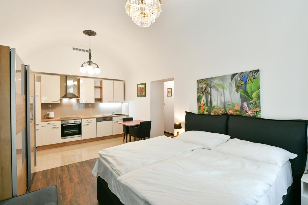 Apartmany Na Namesti 85 Jindřichův Hradec Eksteriør bilde